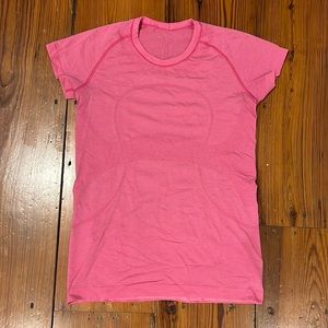 Lululemon run swiftly tech tee
